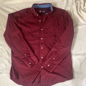 Red and navy plaid Chaps men’s button up shirt